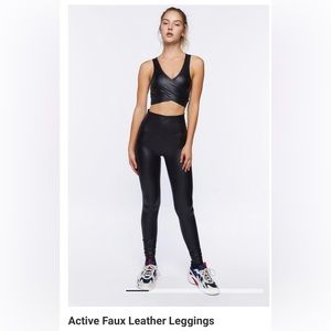 NEW WITH TAGS Forever 21 Faux Leather Leggings